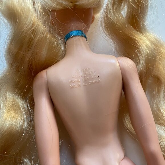 Sailor Moon Doll 90s Plastic Toy Anime Collectible Sailor Scout Irwin Toys 1995 - Picture 5 of 5